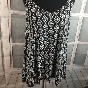 Plus Size Black & Pink Torrid Strappy Tank XXL